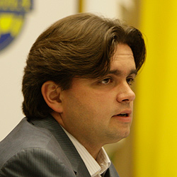 Лубкивский указывает Харькову на то, что еще рано праздновать Евро-2012