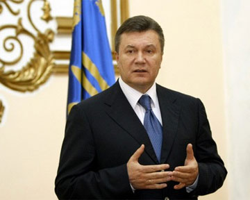 Президент Украины пообещал бороться с бедностью