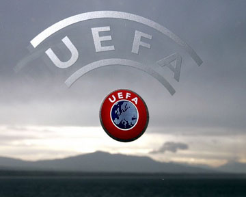 УЕФА назначило цены на матчи ЕВРО-2012