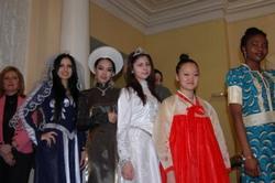 Участницы конкурса Miss Kharkiv International были представлены на открытии выставки «Единство»