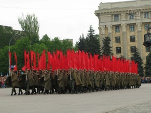 Военнослужащие Вооруженных сил России примут участие в военном параде на главной площади Харькова