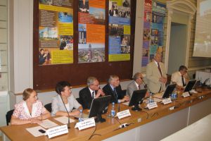 Ученые-химики НАН Украины собрались в Харькове на научную сессию