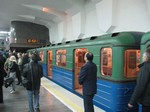 Сегодня в харьковском метро тестировали микропроцессорную технику