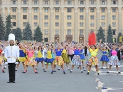 Флешмоб на пл. Свободы попал в Книгу рекордов Украины