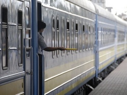 Пограничный контроль поезда "Харьков - Москва" теперь будут проводить при отправлении