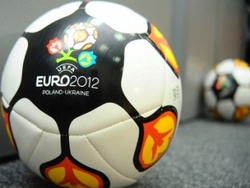 Раскрыта тайна официального мяча Евро-2012 (ФОТО)