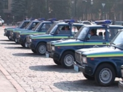 Харьковский горсовет подарил милиции новые ВАЗы