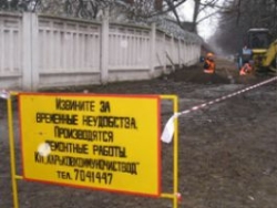 Коллектор возле Качановской колонии резко починили, как только ушла поддержка Тимошенко