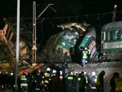 В Польше лоб в лоб столкнулись поезда, десятки раненых