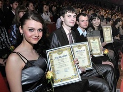 Харьковским студентам повысят стипендии