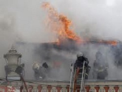 В центре Харьков горела крыша дома