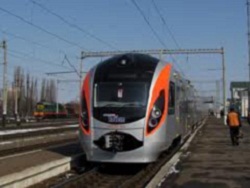 "Hyundai" из Харькова снова тянули старым локомотивом