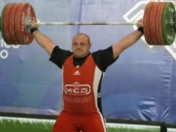 Артём Удачин стал Чемпионом Европы по тяжелой атлетике