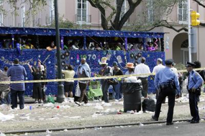 На параде в США расстреляли 19 человек