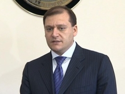 Добкин поздравил Порошенко как «почти президента»