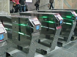 В метро переложат рельсы