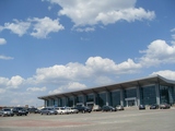 Новый терминал Харьковского аэропорта откроют Виктор Янукович и звезды