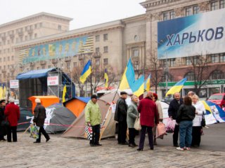 Харьковский палаточный городок перебрался в Киев