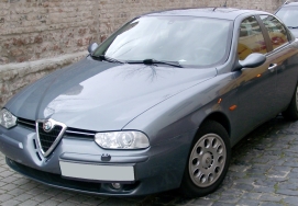Харьковские таможенники изъяли у россиянина «Alfa Romeo», оружие и транквилизаторы