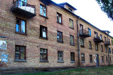 Украинцам в общежитиях разрешили приватизировать свои квартиры