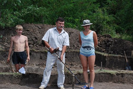 Монеты времен Ивана Грозного найдены под Харьковом (ФОТО)