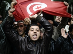 Украинцам стоит временно отказаться от поездок в Тунис