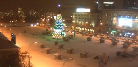 В Харькове засияла главная елка [ФОТО]