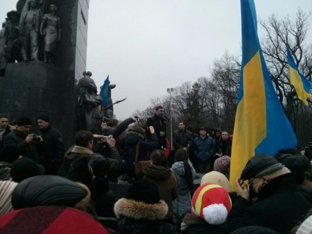 Луценко в Харькове облили зеленкой (ФОТО)