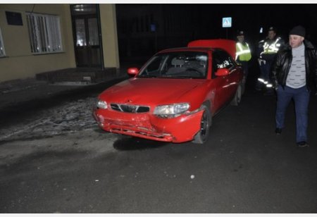 В центре Харькова Daewoo попал в ДТП с тремя машинами ГАИ(ФОТО)