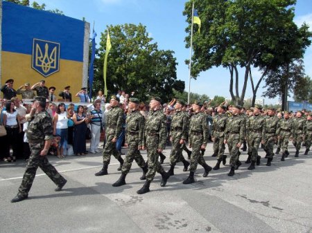 В Харьков переезжают кадеты из Донецка и Луганска (ФОТО)