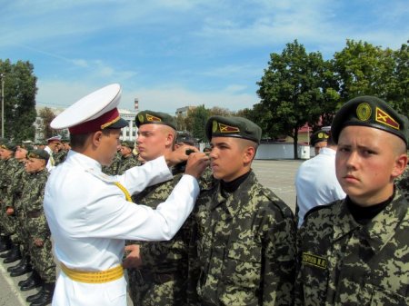 В Харьков переезжают кадеты из Донецка и Луганска (ФОТО)