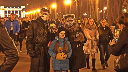 В Харькове отпраздновали самый "страшный день" в году. ФОТО