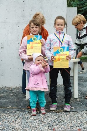 В Харькове прошел молодежный Чемпионат области по скалолазанию ФОТО