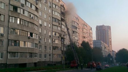 В Харькове горела многоэтажка (фото)