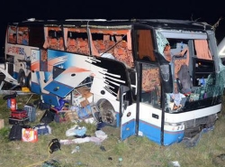 Автобус с украинцами перевернулся возле Вены: 11 человек пострадали