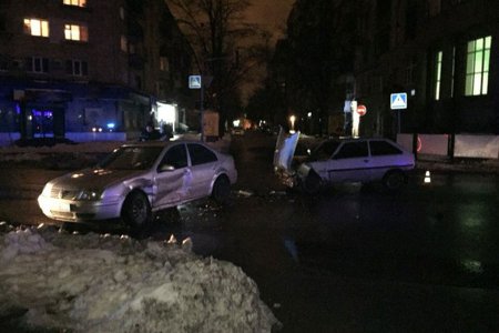 В центре Харькова - авария с участием высокопоставленного полицейского (фото, видео)