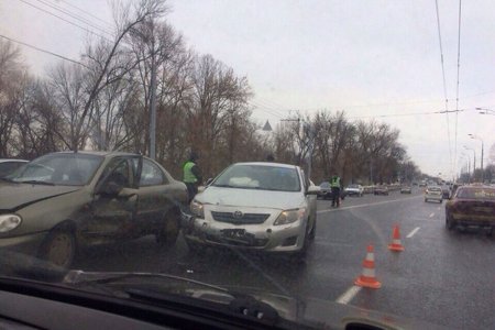 На Сумской столкнулись автомобили (фото)