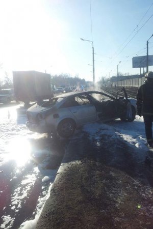 На улице Шевченко на ходу загорелась Audi (фото, дополнено)