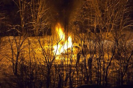 На Северной Салтовке на ходу загорелась иномарка (фото)