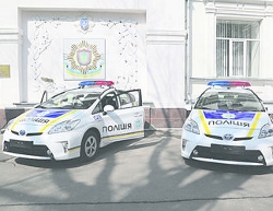 На ХТЗ - ДТП с участием полицейского автомобиля (фото)