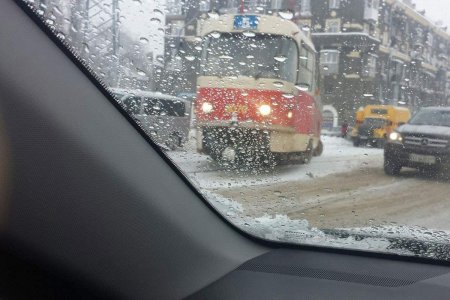 Новости от 21.01.2016  -  Происшествия На Московском проспекте трамвай сошел с рельсов (фото)