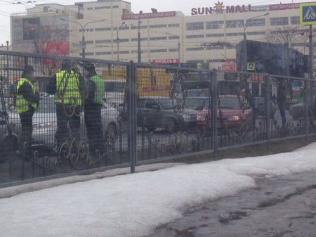 ДТП на Одесской собрало огромную пробку в сторону центра (ФОТО)