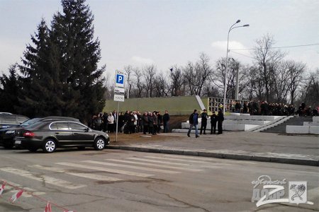 В Харькове хоронят расстрелянного бизнесмена (фото)