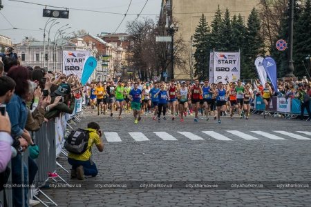 В Харькове определили самых быстрых марафонцев (ФОТО)