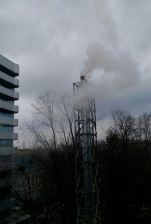 В самом центре Харькова жителей травят едким дымом (ФОТО)