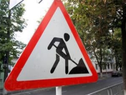 В Харьковской области ремонтируют дороги (фото)