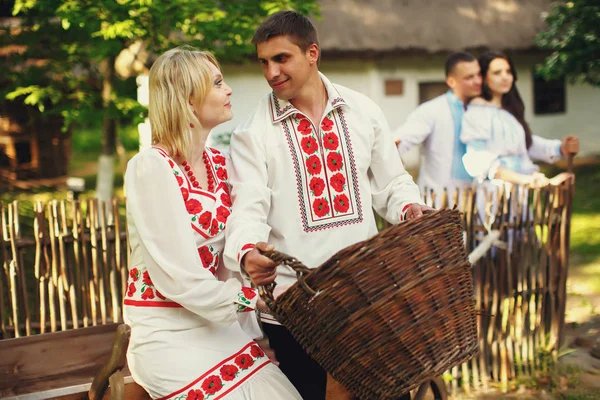 українці