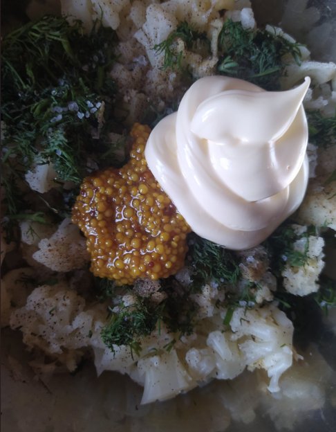 Салат з цвітної капусти