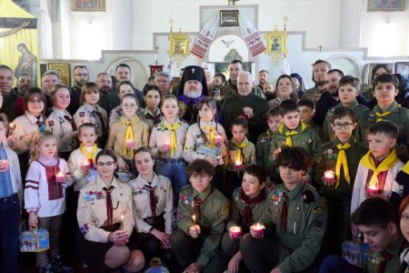 Ігор Терехов отримав Вифлеємський вогонь миру від Національної скаутської організації «Пласт».