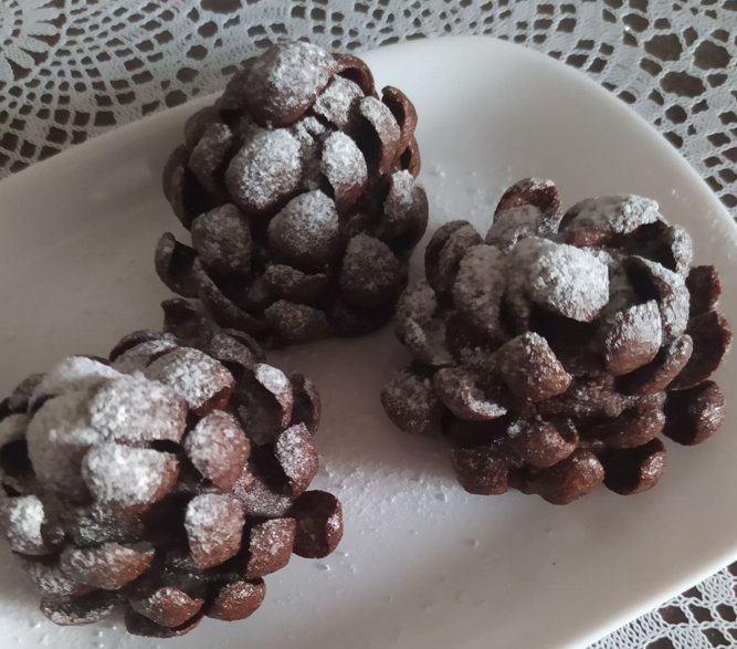 Шоколадні шишки